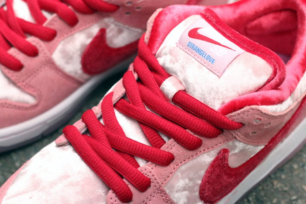 strangelove nike sb, dunk , pink, velour,