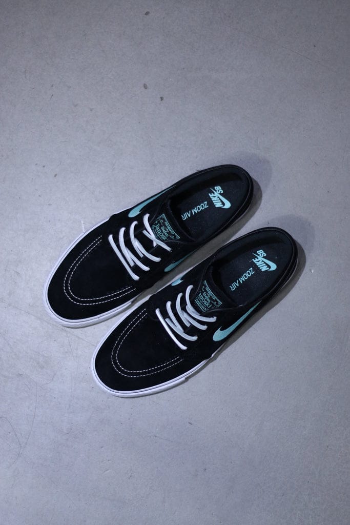 Nike sb janoski og tiffany top view