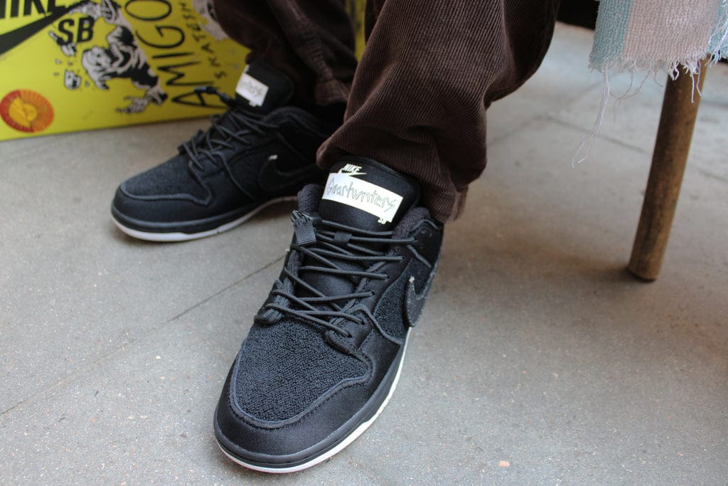 Nike SB Dunk Low Gnarhunter