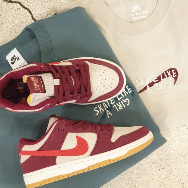 Nike SB Dunk Low SLAG