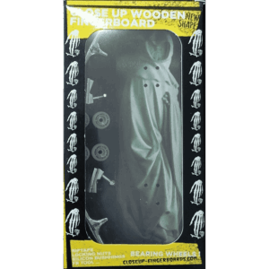 close up fingerboard pleurant du tombeau de philippe le hardi