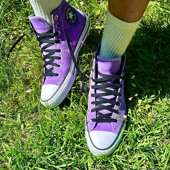 converse cons skateboarding