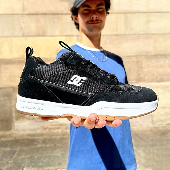 dc shoes